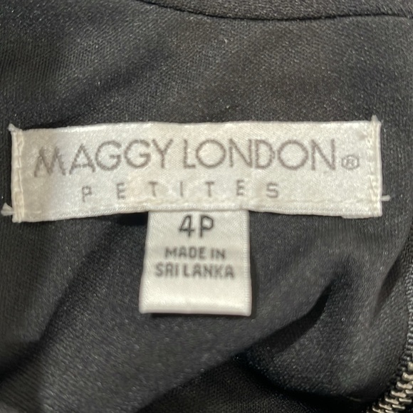 MAGGY LONDON Petites Women's Multi-Striped Short-Sleeve Dress Size 4P - Picture 7 of 8